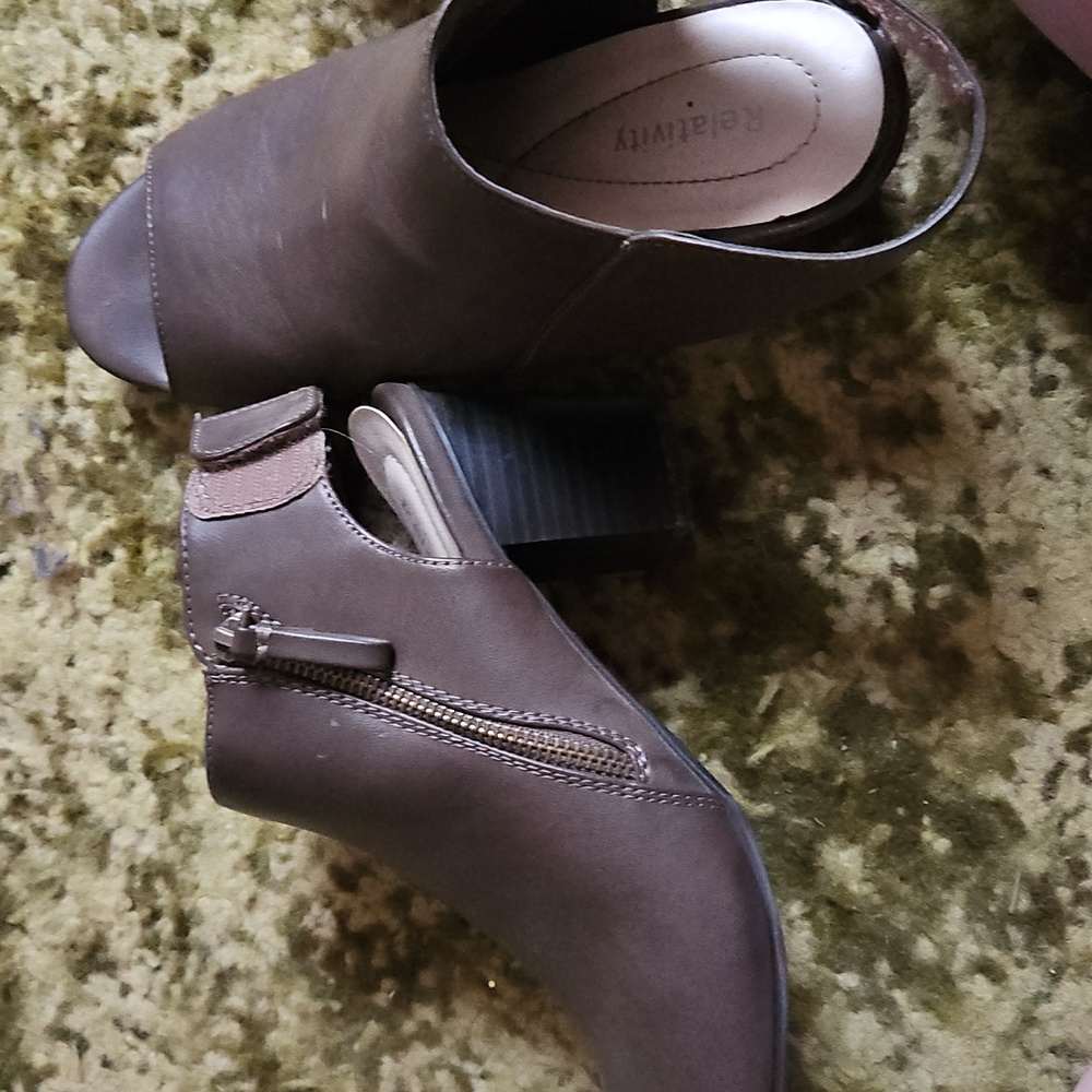 Relativity Booties Open Toe - Picture 4 of 4
